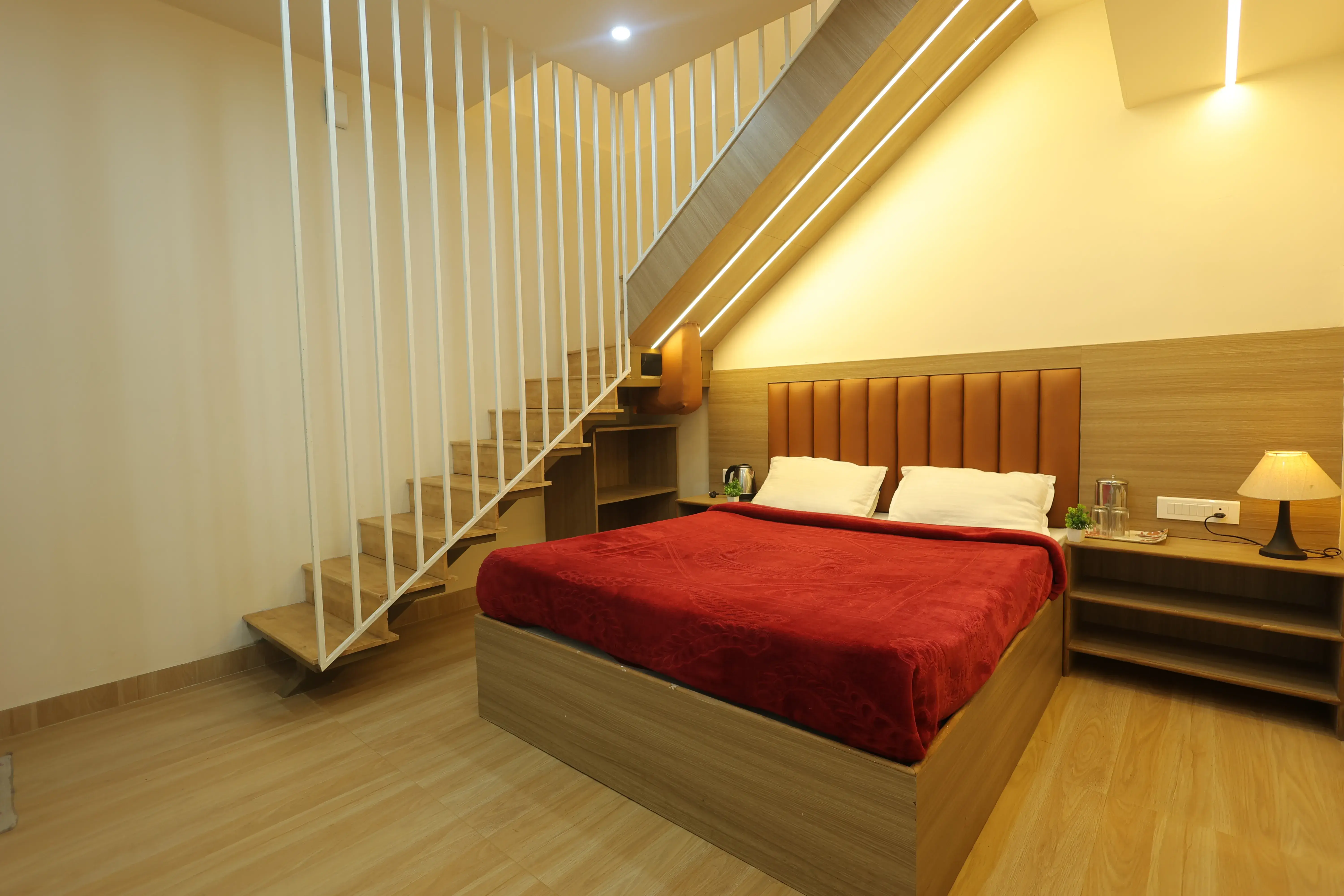 Best Hotel in Ooty | Valley View Rooms | DrizzleDropinn